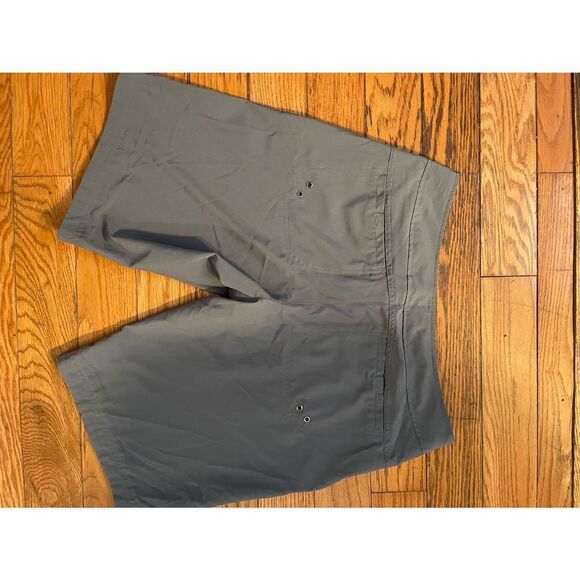 Free Country Bermuda Shorts (SZ M) - Picture 4 of 5
